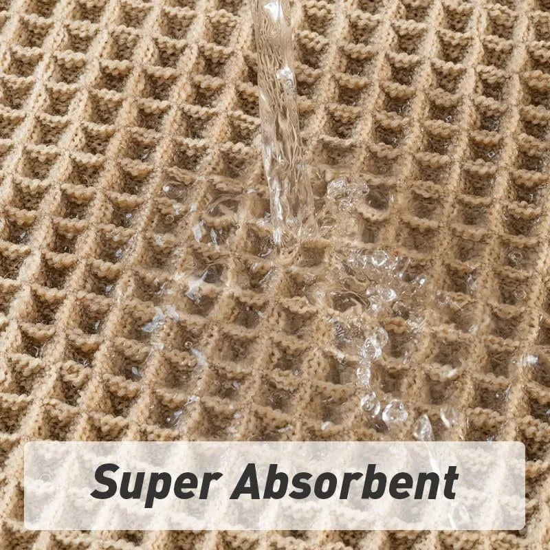 Square checkered pattern bathroom carpet with non-slip backing in beige colour, 61x92cm size