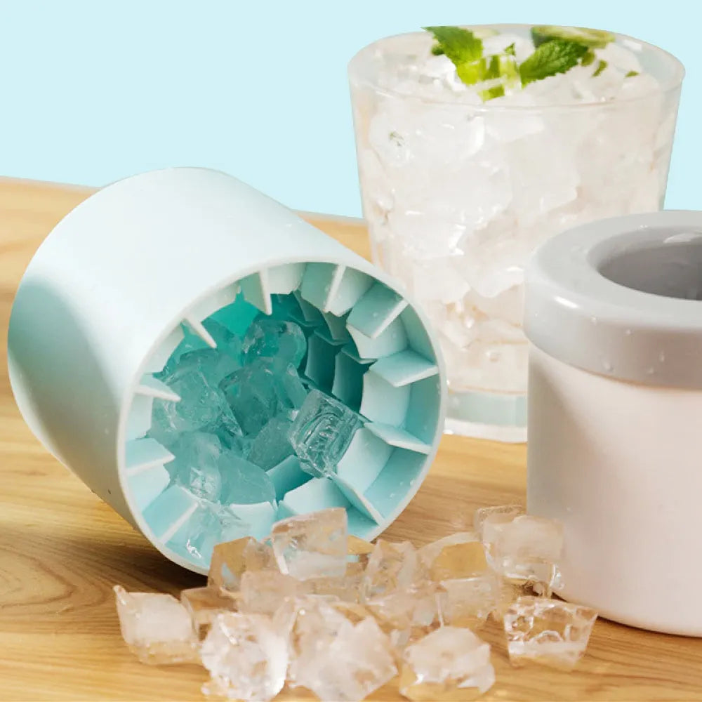 Blue-green portable 2-in-1 ice bucket and mould with lid showing 9 cm diameter and quick-freeze design