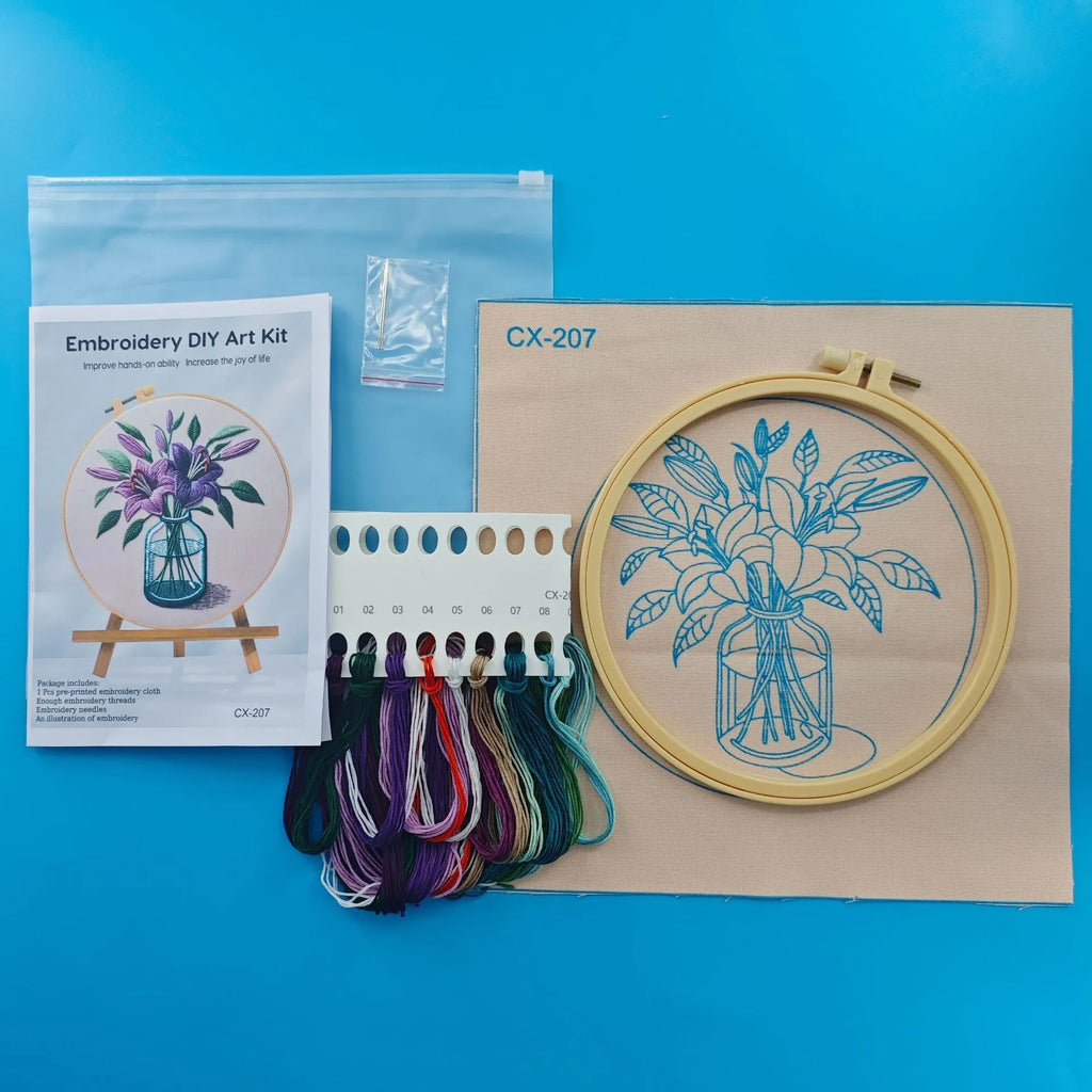 28 x 28 cm embroidery cloth with purple lily flower pattern and imitation bamboo frame