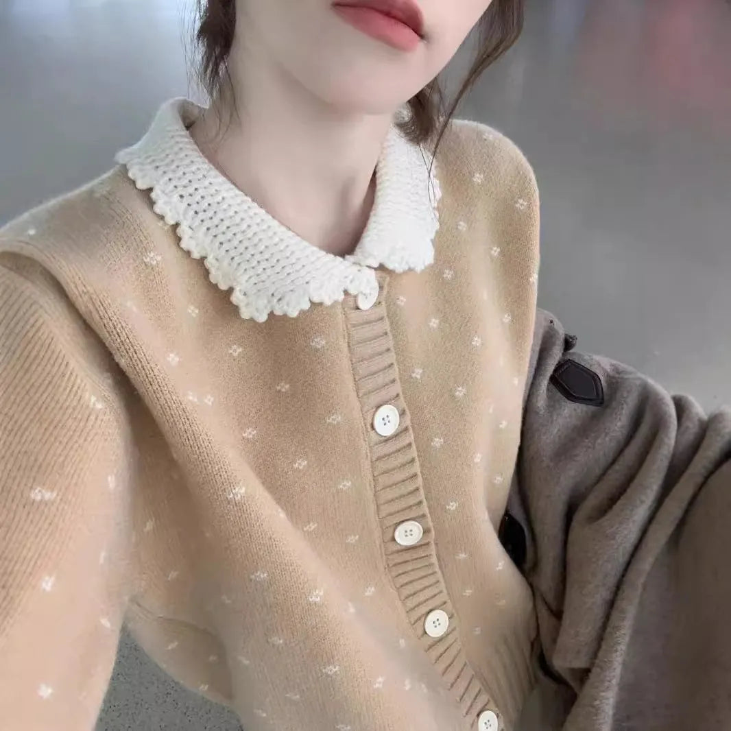 Retro floral Peter Pan collar knitted cardigan coat in grey, shown with button fastening.