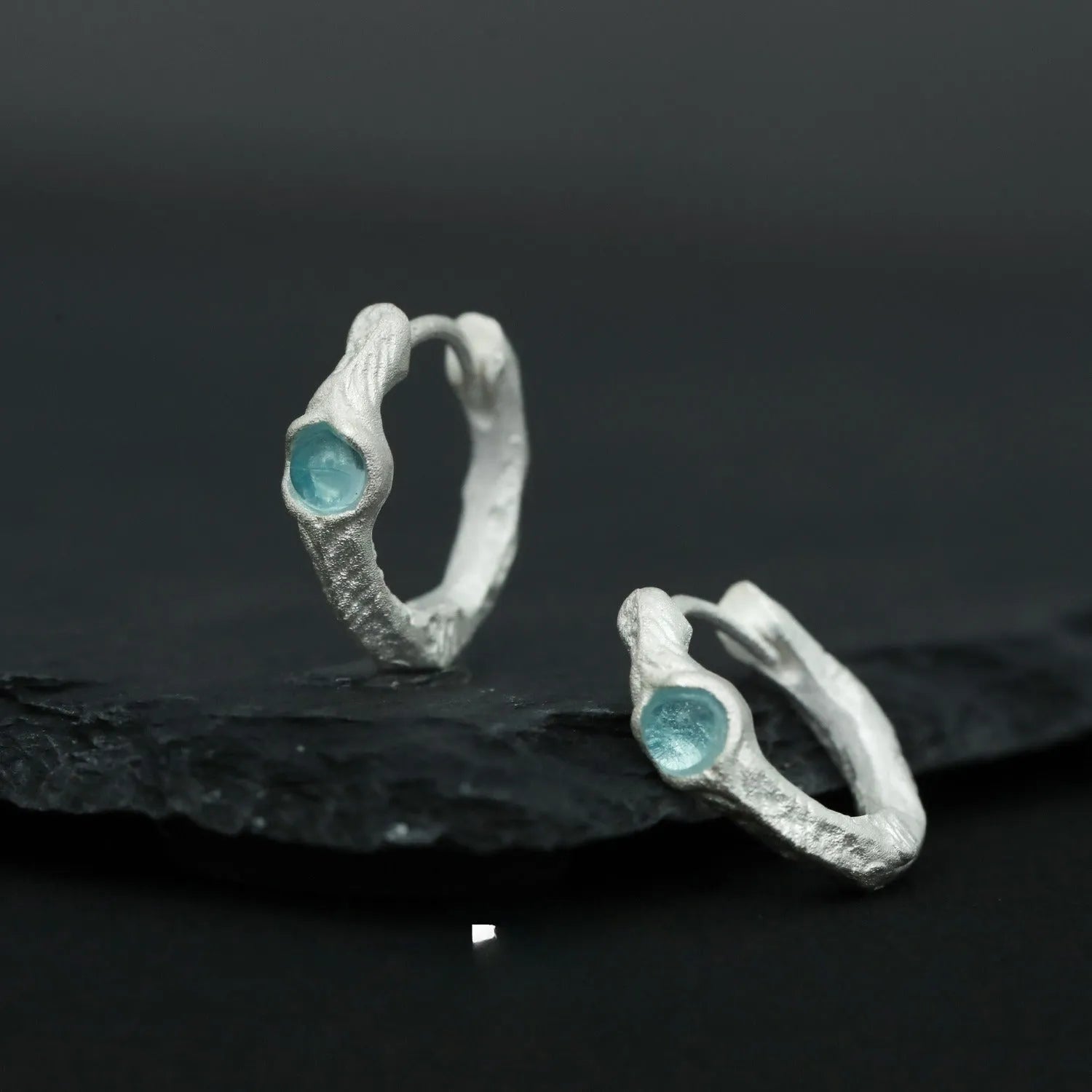 925 silver burnt silver geometric round ear clip with electroplated finish, original design female jewellery
