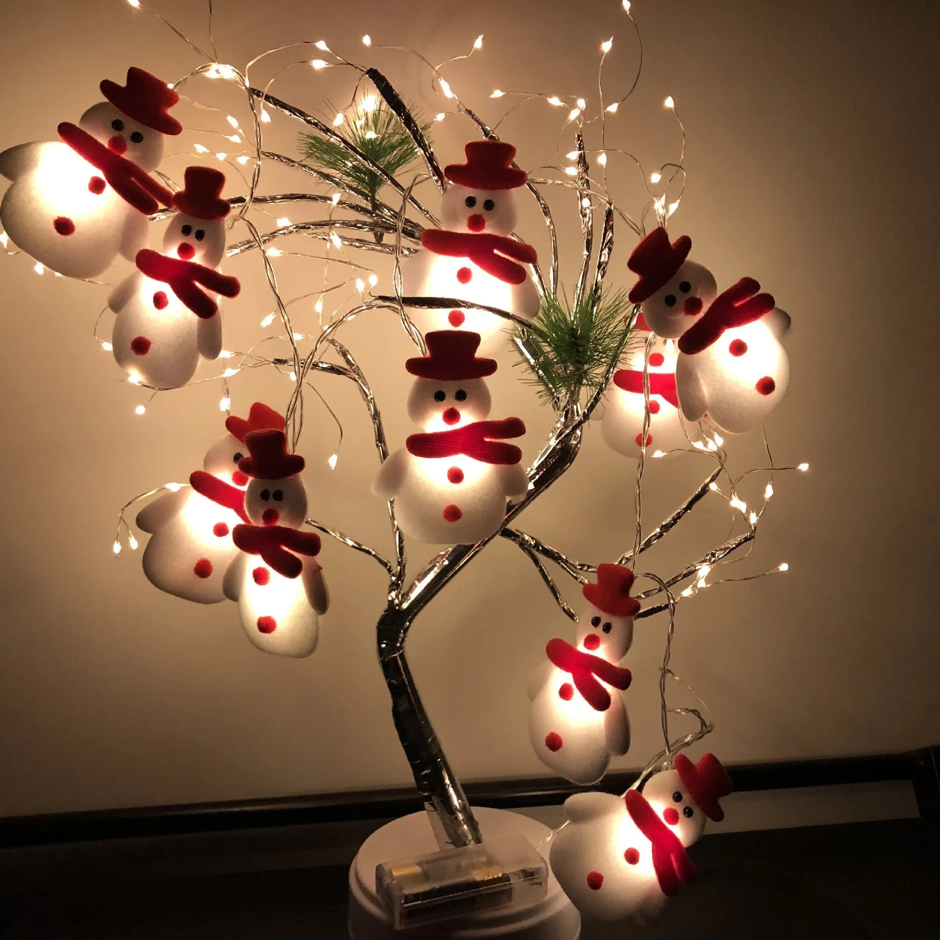 Snowman LED Christmas string lights garland with warm white bulbs in 1.65m or 3m lengths
