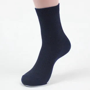 Men's bamboo fibre business socks with small square pattern in five colours, sized 38-44