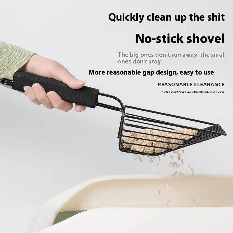 Black metal cat litter scoop with 0.8cm gap spacing between tines for efficient waste removal