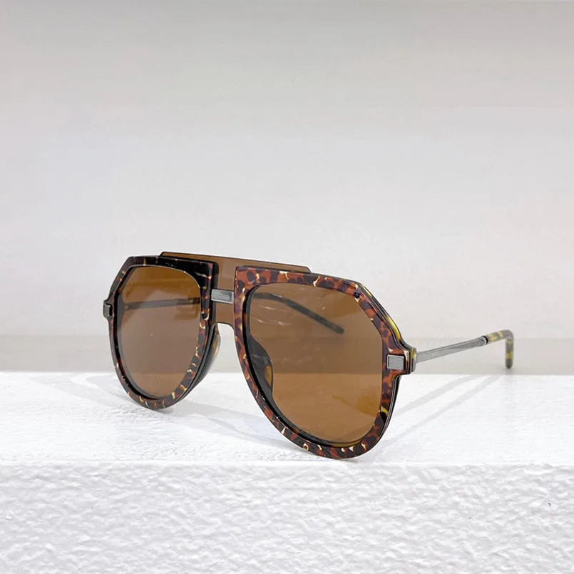 Unisex large frame sunglasses with black leopard print pattern and retro style