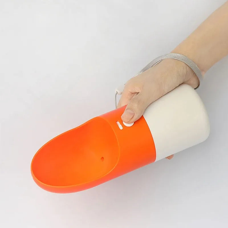White and grey Moestar Rocket Pet Cup for dogs with 270ml capacity