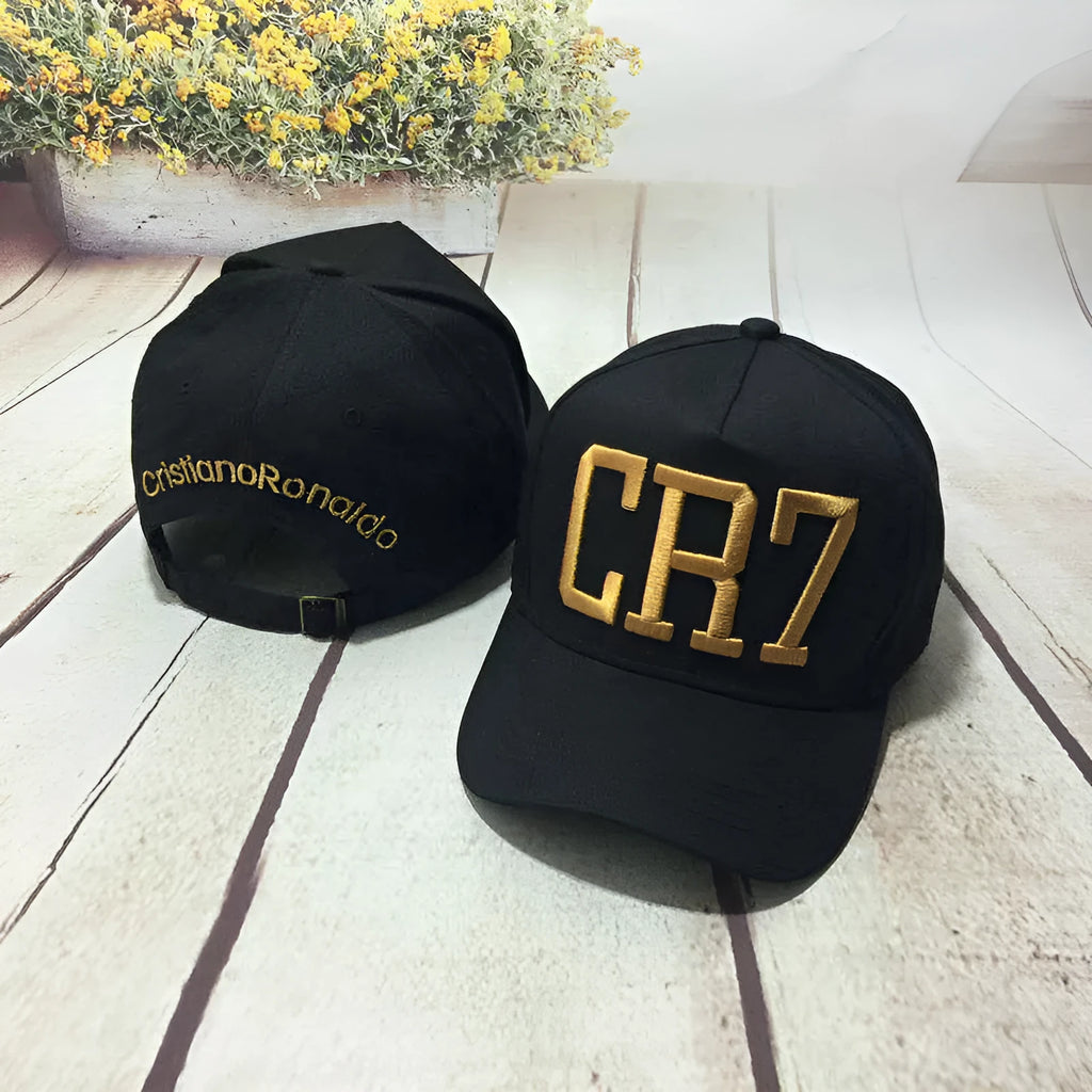 CR7 baseball cap in black with cotton satin weave, letter pattern, curled eaves and big brim.