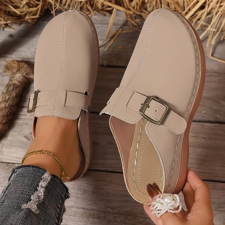 Women's lightweight outdoor casual wedge slippers in black with cloth upper and closed toe design