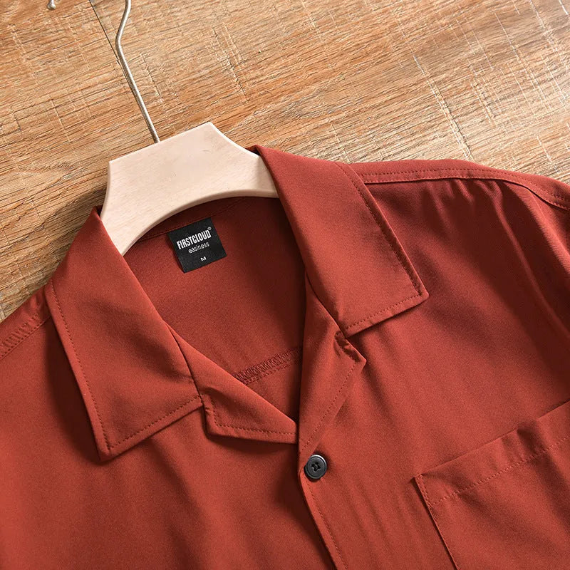 Men's lightweight pure cotton loose fit short sleeve shirt in Army Green colour
