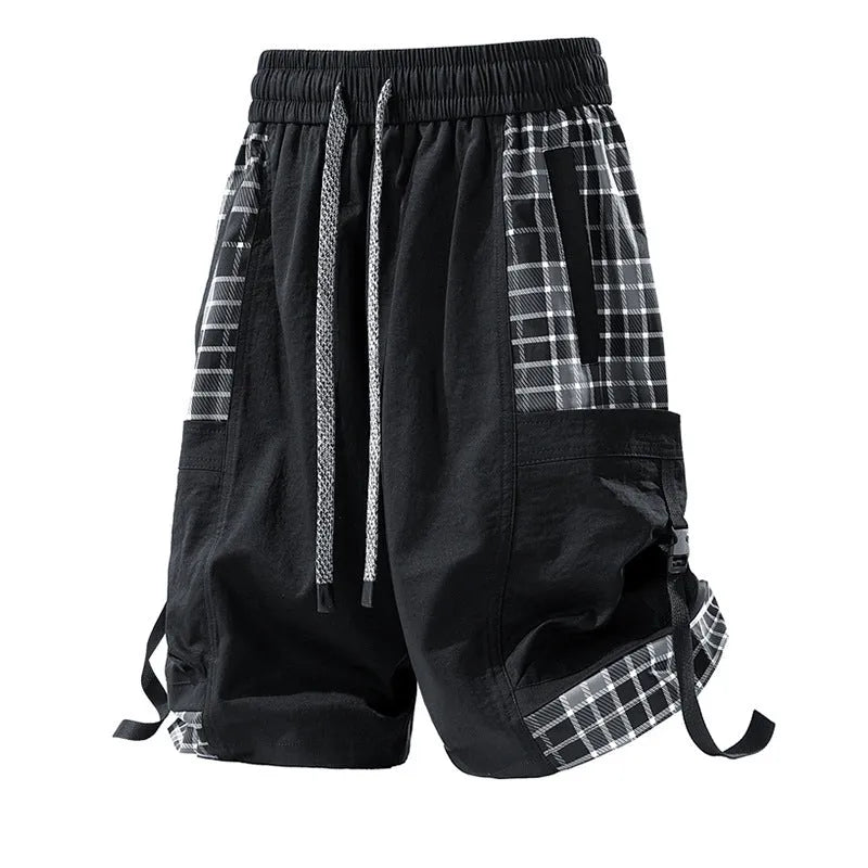 Men's plaid stitch cargo shorts in loose fit design with micro-elastic polyester fabric