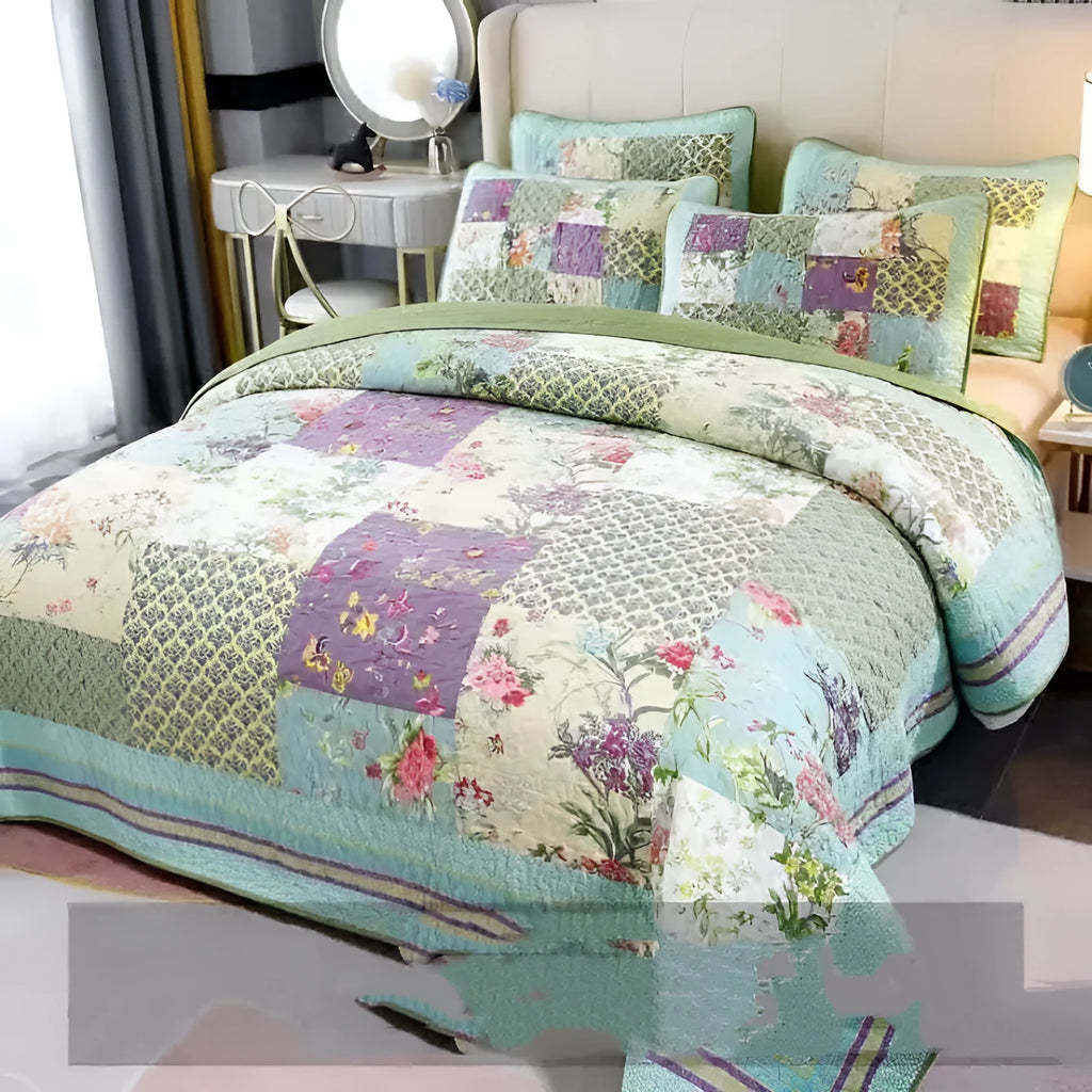 Pure cotton three-piece bedding set with quilted flower splicing pattern, bedspread-style, for 2.0m bed.