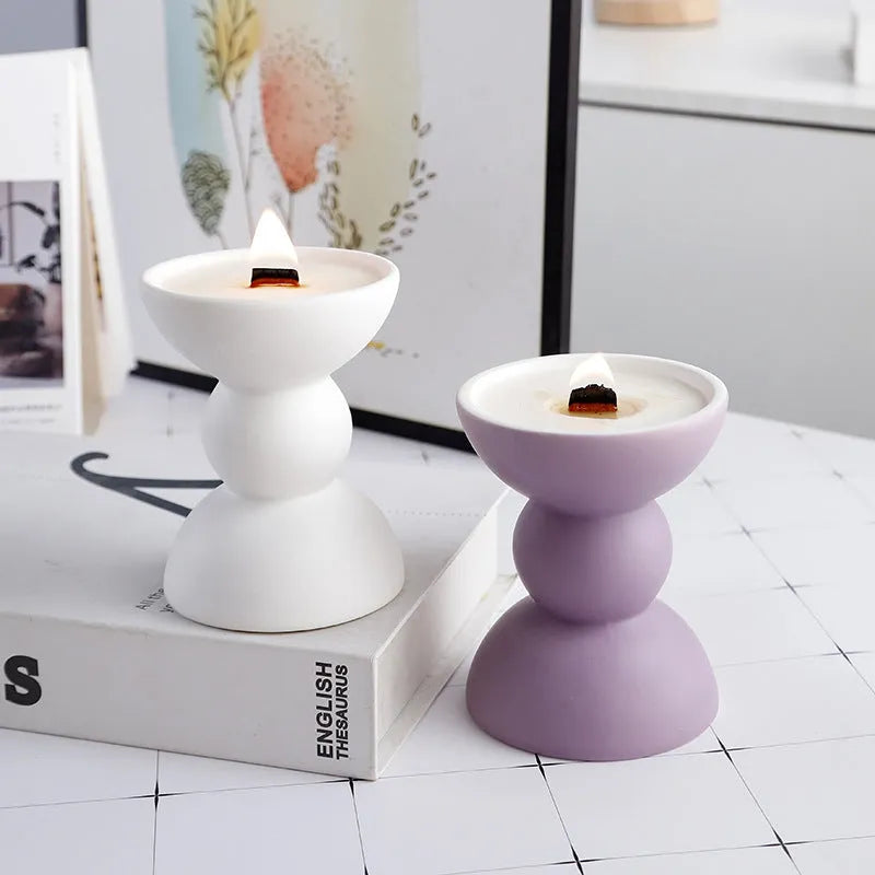 Ceramic aromatherapy candlestick with European romantic simple design in various style options