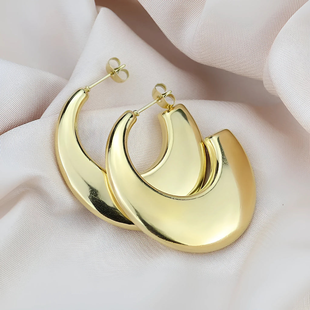 Pair of geometric C-type 3 stud earrings in titanium steel with electroplated gold or steel colour finish