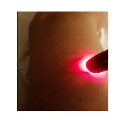 Black aluminium alloy Smart Vein Locator with red LEDs, measuring 29mm by 95mm, for vein finding and outdoor use.