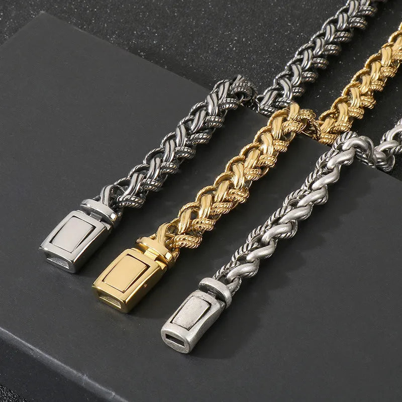 Men's titanium steel keel chain necklace with antique silver finish and large hemp flowers chain design