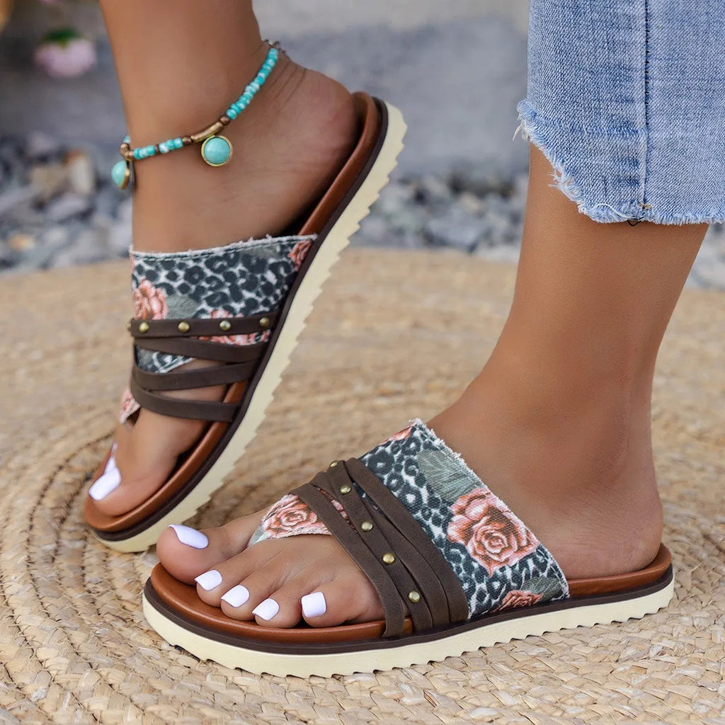 Women's plus size flip-flop sandals in candy colours red rose, black rose, daytime, night