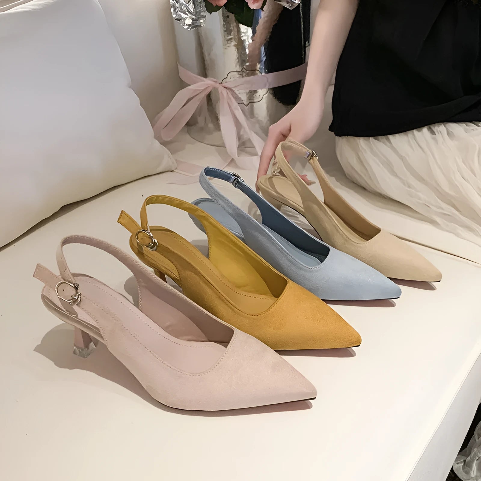 Women's pointed toe stiletto heels in suede with microfiber lining, available in four spring colours