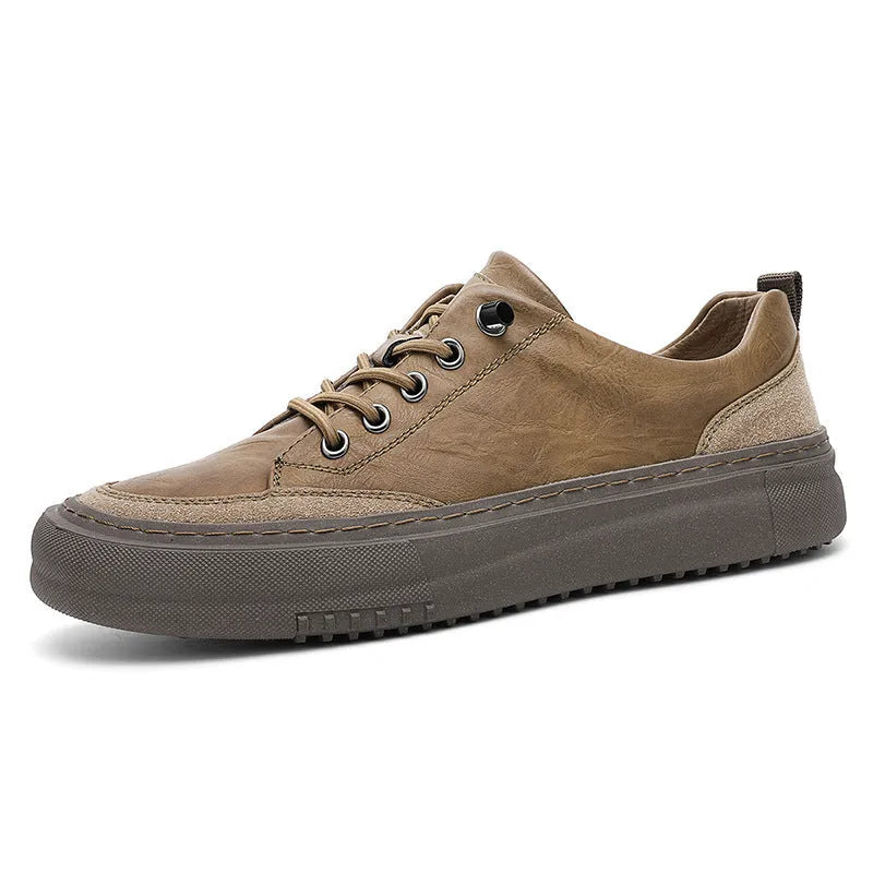 Men's black round toe leather casual shoes with lace-up closure and rubber sole
