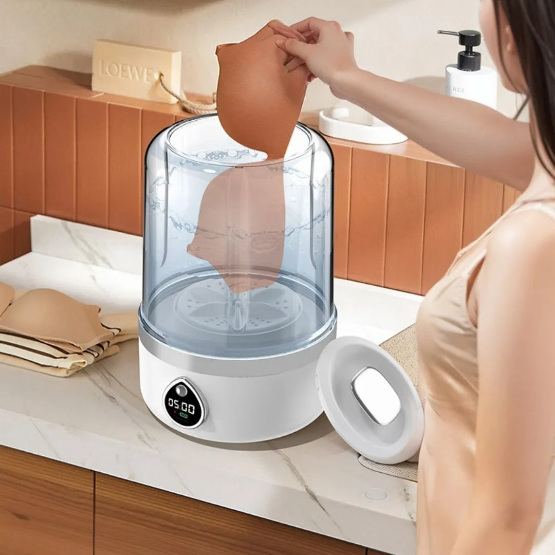 White portable USB-powered mini washing machine with 13.5cm width and waterproof storage function