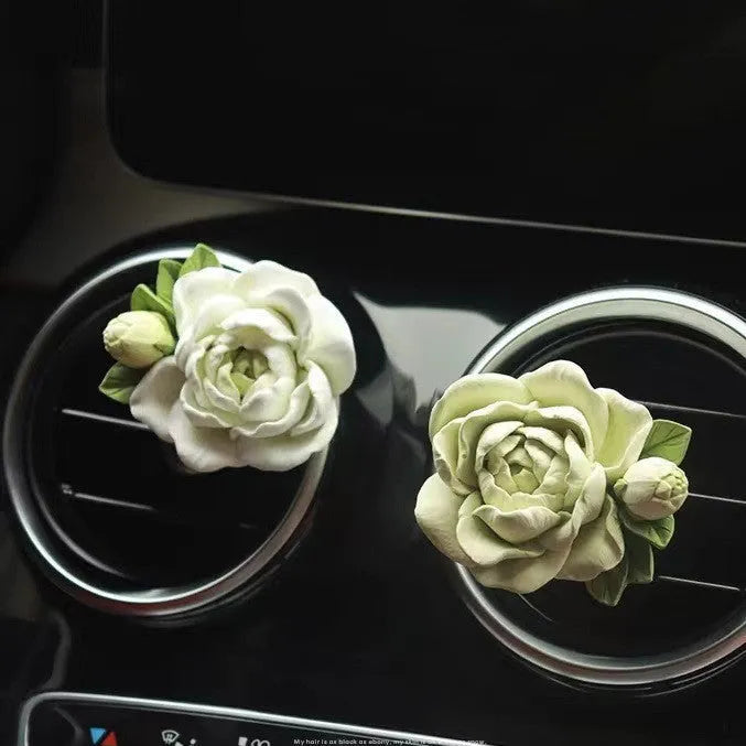 Jasmine car perfume solid air outlet measuring 5x4.5cm with gypsum diffuser and 5ml essential oil