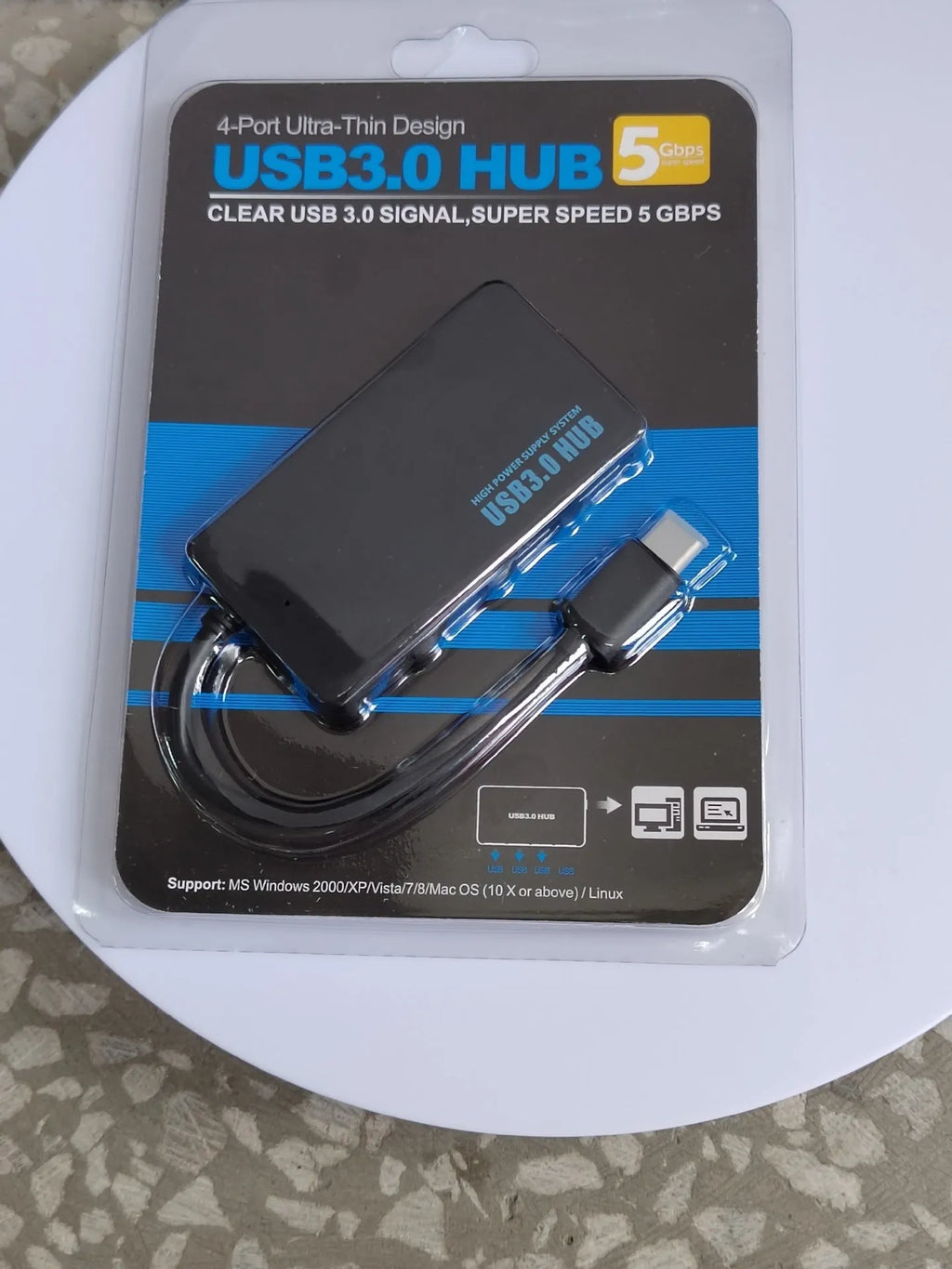 Multi-computer USB extender with 20cm cable showing USB 3.0 ports and Type-C connector options