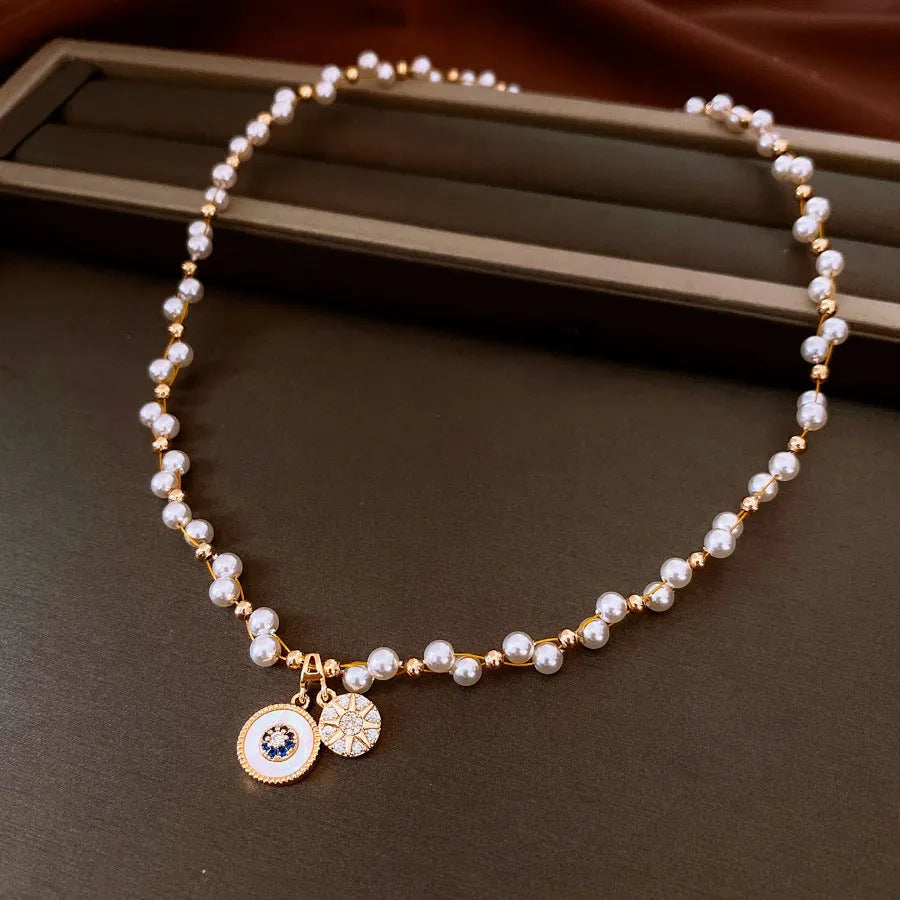 Gold electroplated women's necklace with zircon pearl pendant on adjustable 41-50cm clavicle chain