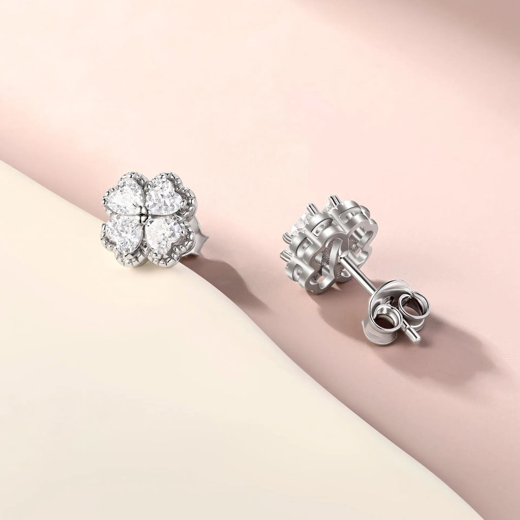 Zeng Yin heart-shaped 925 silver earrings with white gold finish and zircon stones