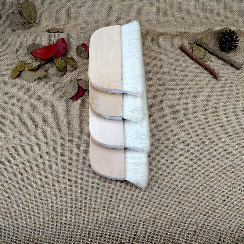 Wool brush for art mounting and paste board shading in picture colour, shown with size options.