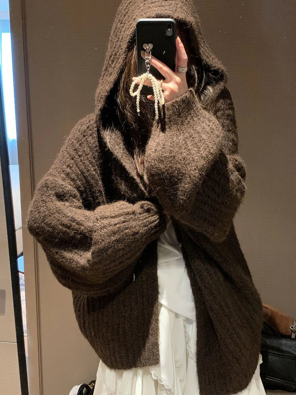 Retro Maillard hooded sweater cardigan for women in dark grey, brown, or milky white with thick acrylic fabric and free size design