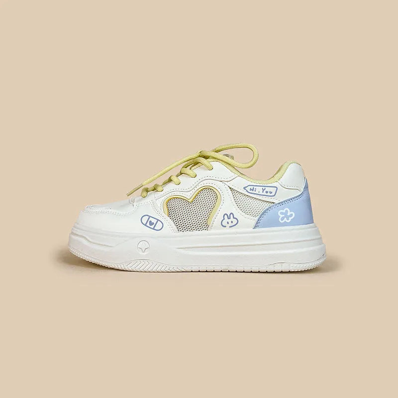 Summer mesh sneakers in Meow Rabbit Sea Salt Cheese colour with cross straps and rubber sole