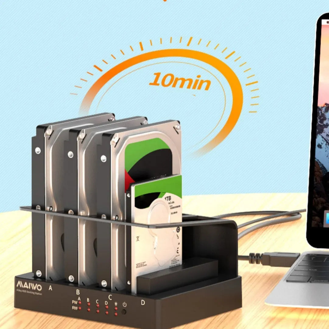 External hard disk expansion base with four 2.5-inch drive capacity and 163mm dimensions