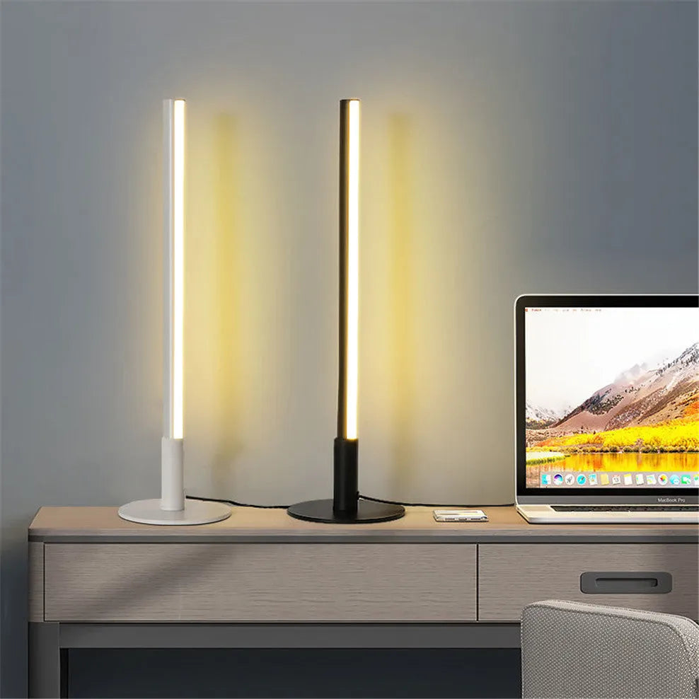 Retro-style aluminium alloy decorative lamp with LED light, measuring D14cm by H48.5cm, on a wooden table.