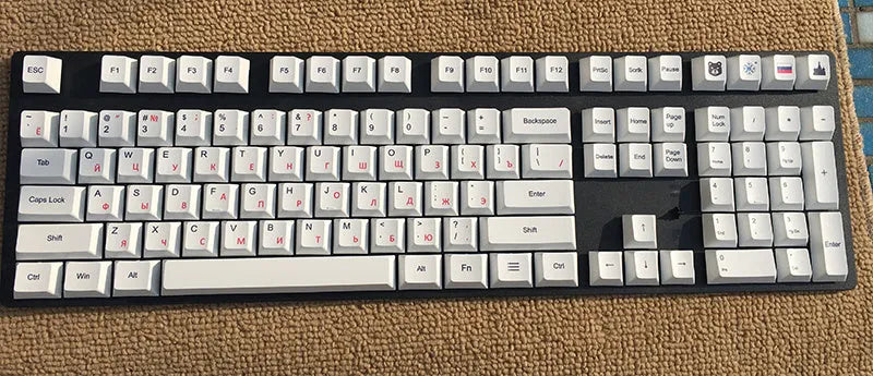 PBT sublimation keycaps with Japanese, Russian and Korean legends for mechanical keyboards