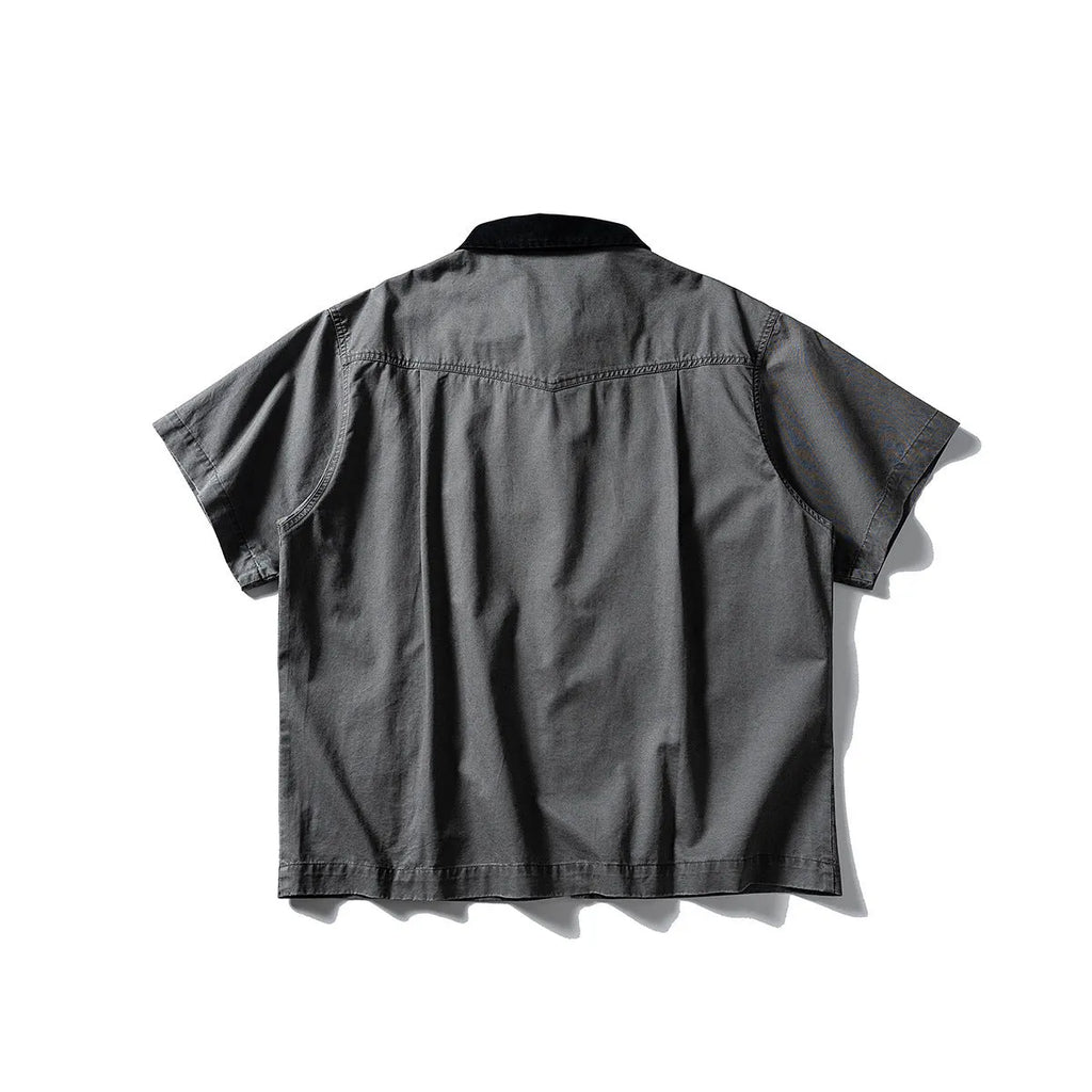 Washed overalls shirt in khaki colour with short sleeves and loose-fit cardigan style for teenagers