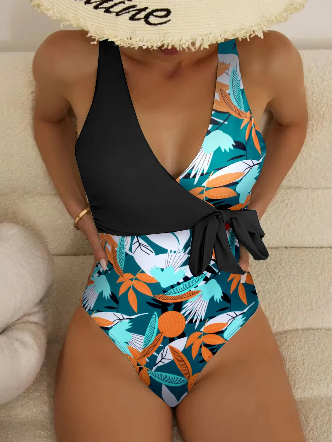 Women's high-waist one-piece swimsuit in printed pattern with quick-dry polyester fabric