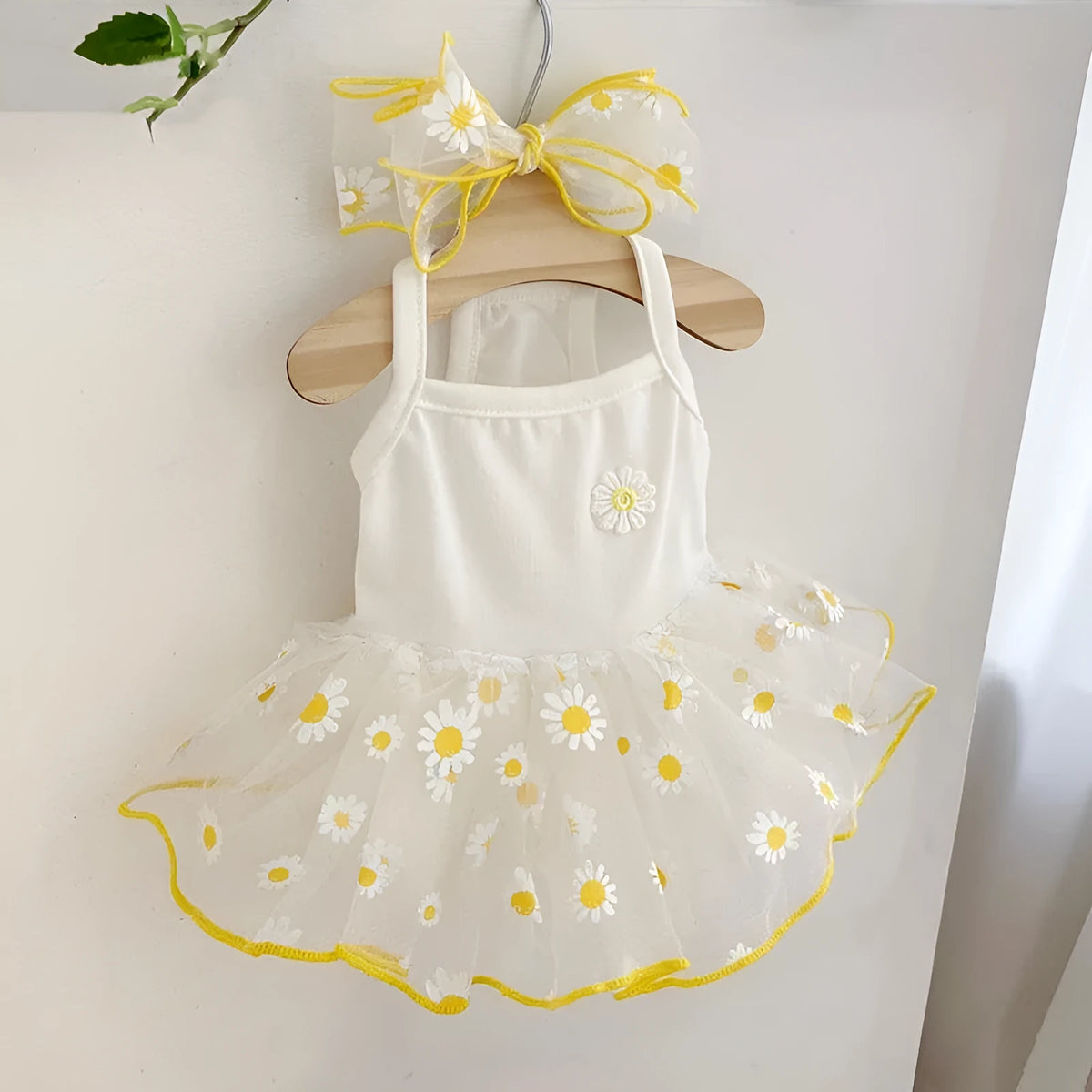 Yellow little daisy pattern dog clothes on canine model with summer thin polyester fabric