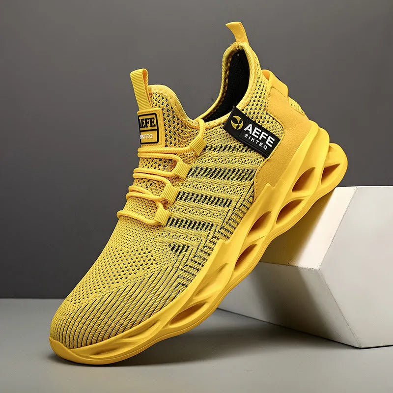 Men's black mesh casual running shoes with cross-strap design and round toe in Korean style