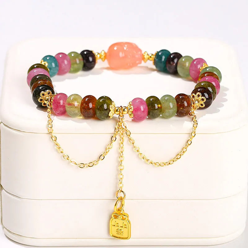Natural jade green crystal bracelet with fresh design for women and girls