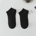 Solid colour polyester boat socks showing low-cut design and moisture-wicking properties