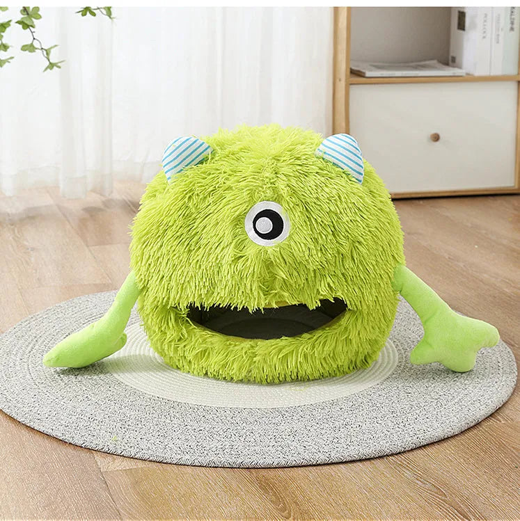 Round fluffy plush cat bed with non-slip base in three sizes for indoor pets