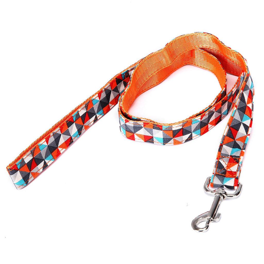 Black pet traction rope with hand-holding loop and plaid stripe pattern, 120cm imitation nylon dog lead