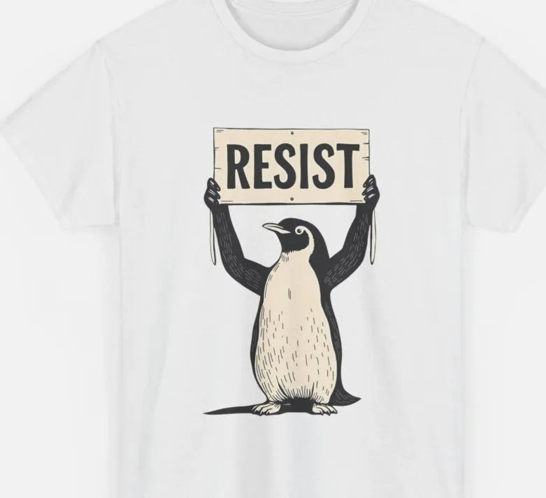 Men's and women's loose short-sleeve cotton t-shirt in black, green, or white with round neck