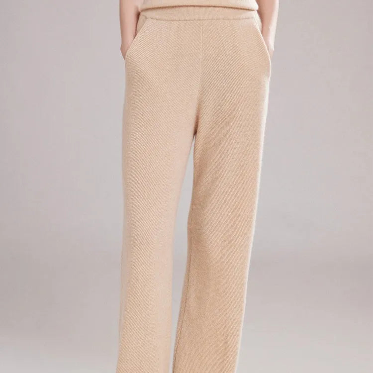 Women's thick cashmere leggings in free size with high elasticity shown in available colours
