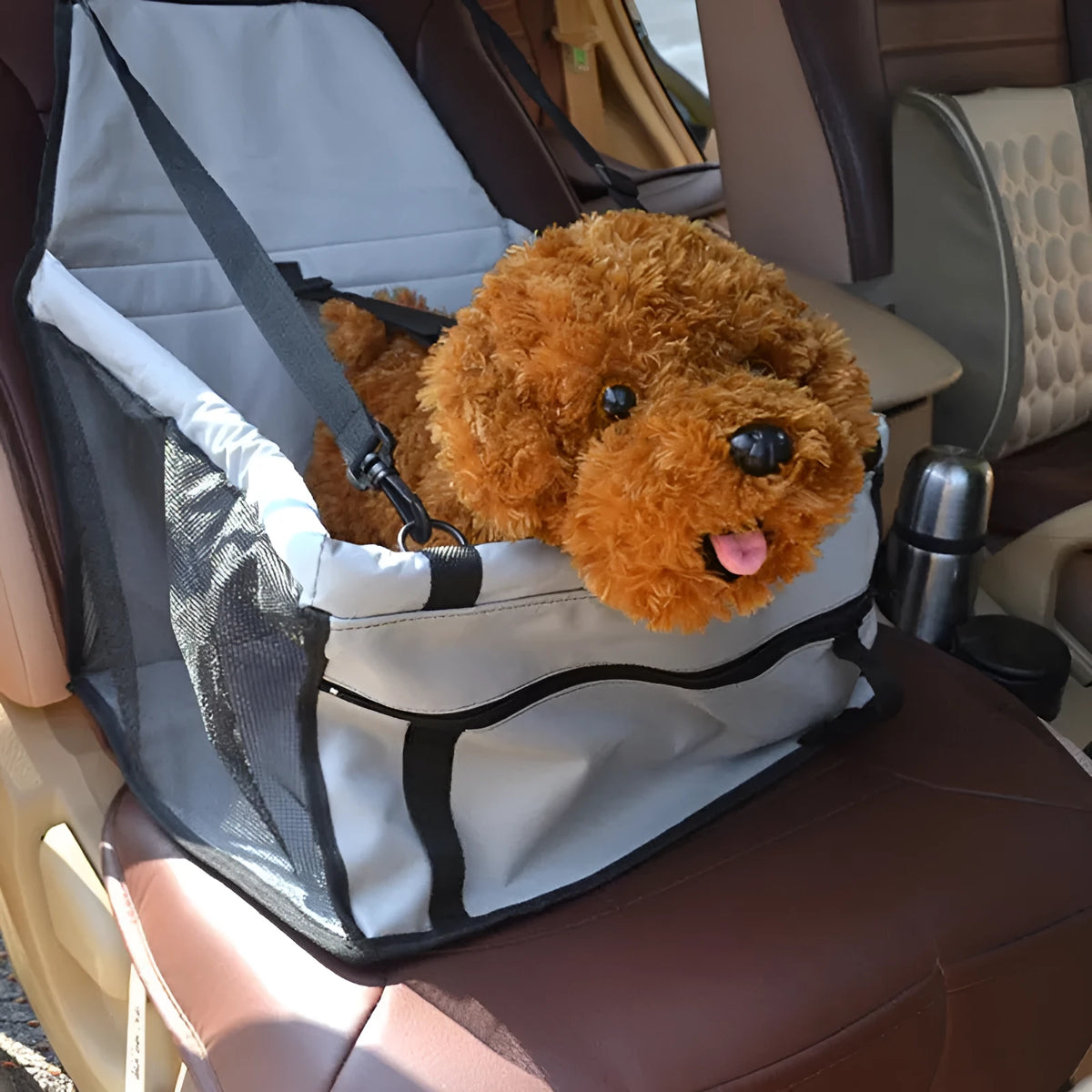 Waterproof dog carrier seat in black, size 40x30x25cm, made of 600D Oxford cloth with PVC coating