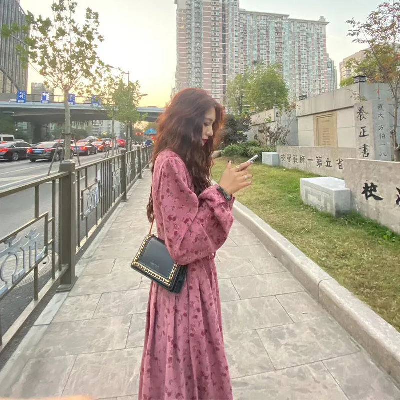 Red floral knitted cotton dress with elastic high waist and princess sleeves in fresh sweet style