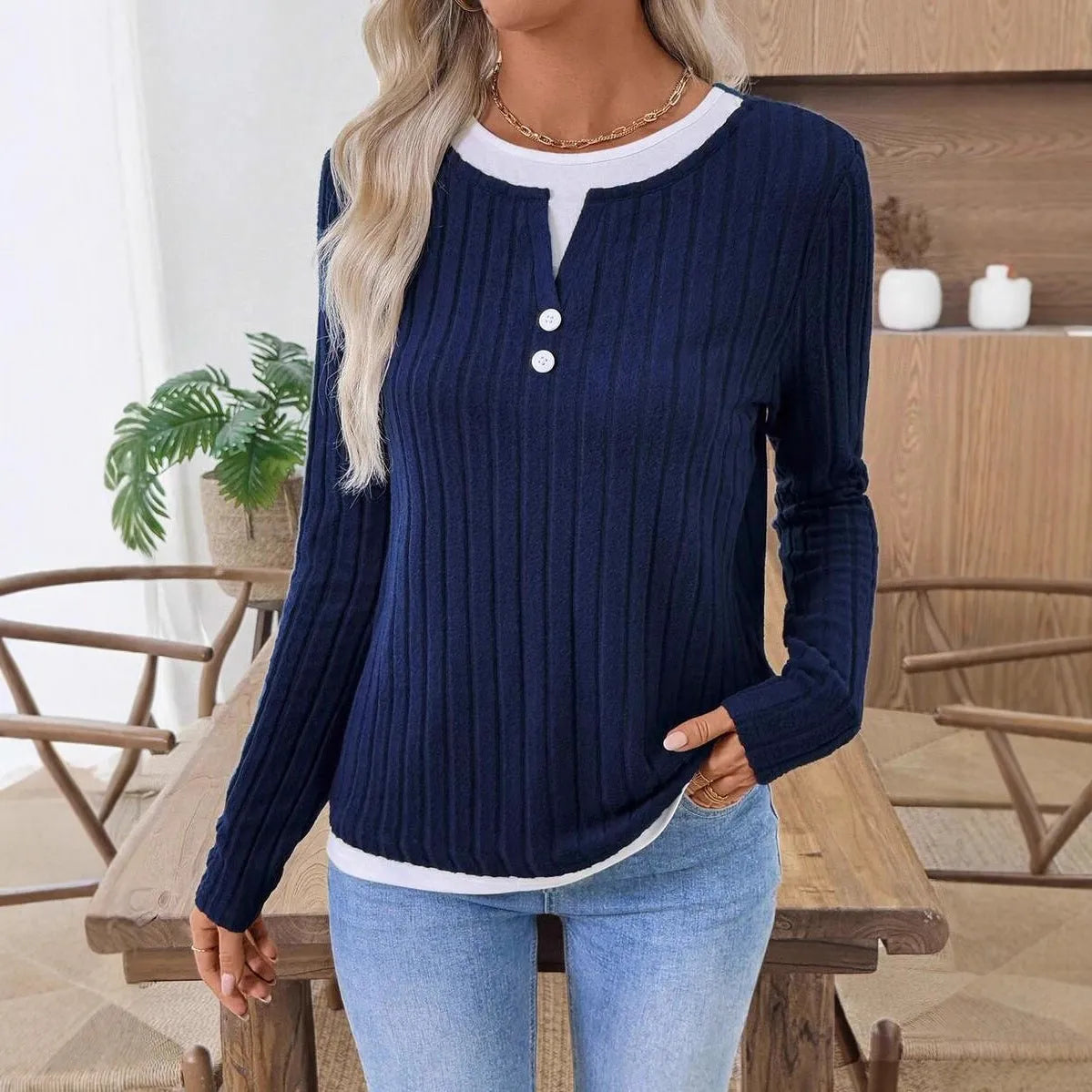 Women's black fake two-piece round neck pullover sweater with concave stripe texture