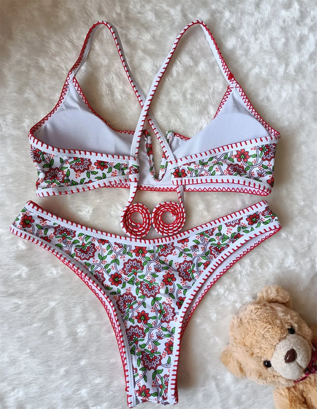 Women's floral print V-neck swimsuit in brief style with quick-drying polyester fabric