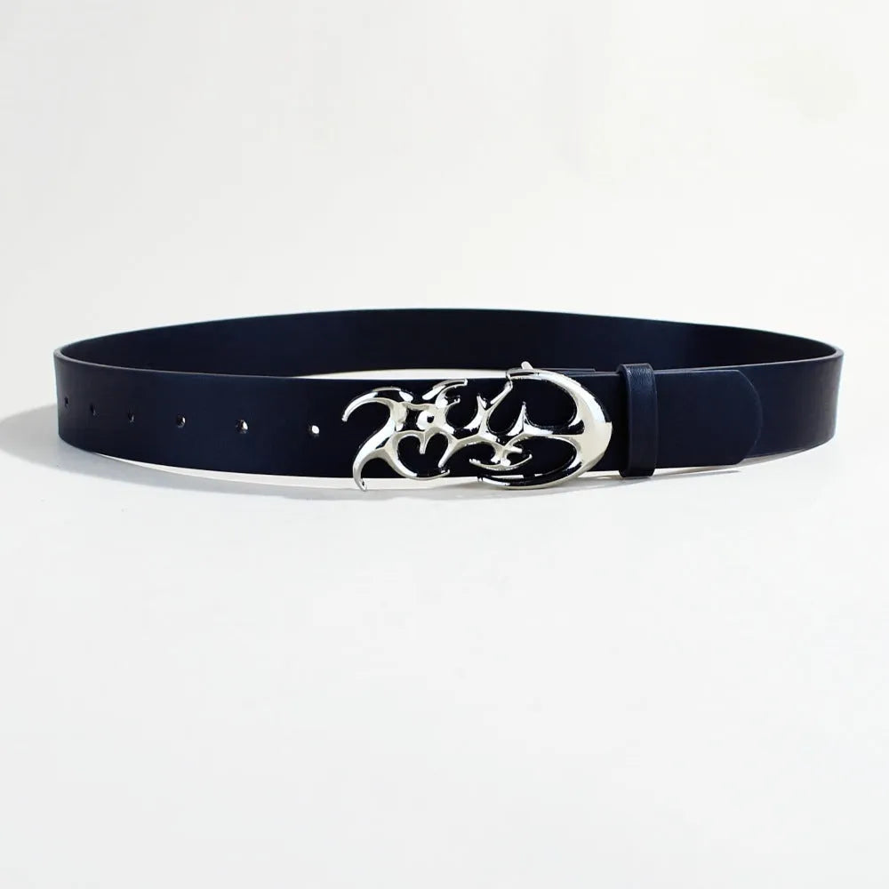 Silver buckle on 3.3cm wide PU leather belt showing snap fastening mechanism and 105cm length