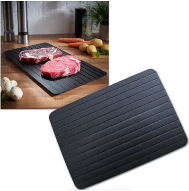 Black aluminium quick defrosting tray for thawing frozen food without electricity