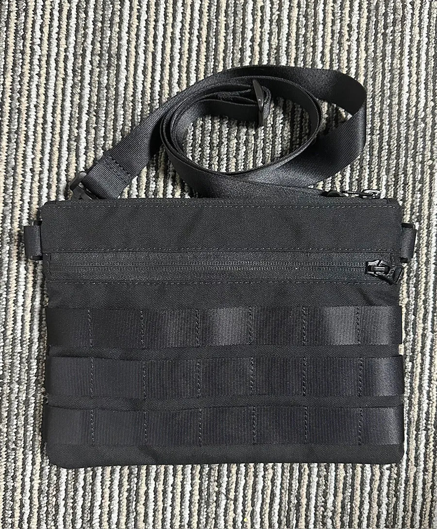 Black Oxford cloth portable outdoor kit with 18cm by 3.5cm dimensions for outdoor use